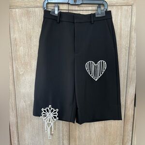 AREA Size 6 five pocket heart cutout short